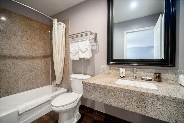 LYFE INN & SUITES by AGA - LAX Airport image 34